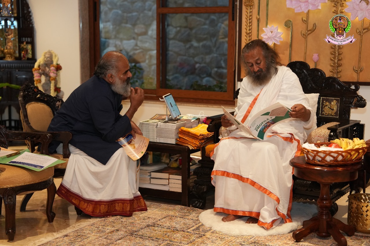 Sri Sri Ravi Shankar Meeting